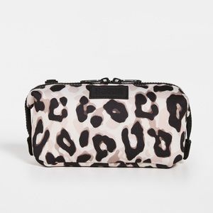 Dagne Dover SMALL Hunter Toiletry Bag Leopard